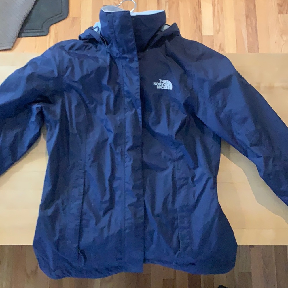 W S northface windbreaker